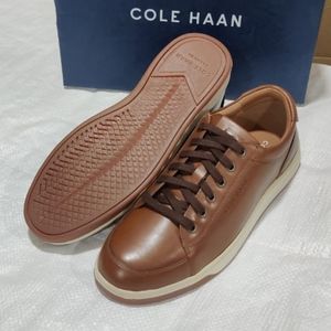 Cole haan grand series sneakers